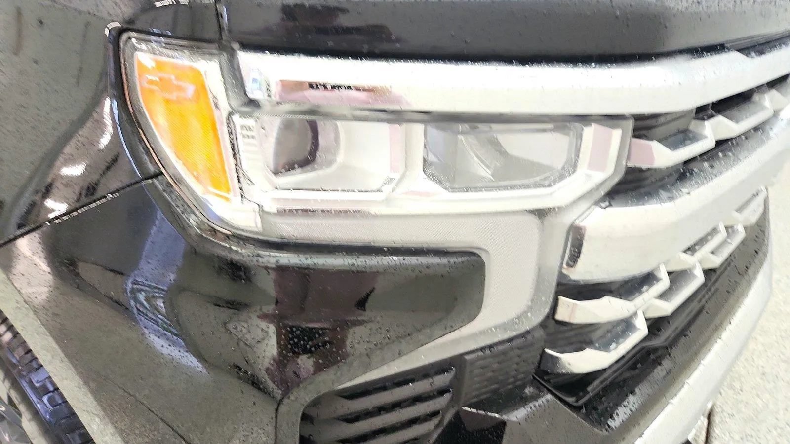 Used 2022 Chevrolet Silverado 1500 LTZ w/ LTZ Premium Package AWD/4WD image 31