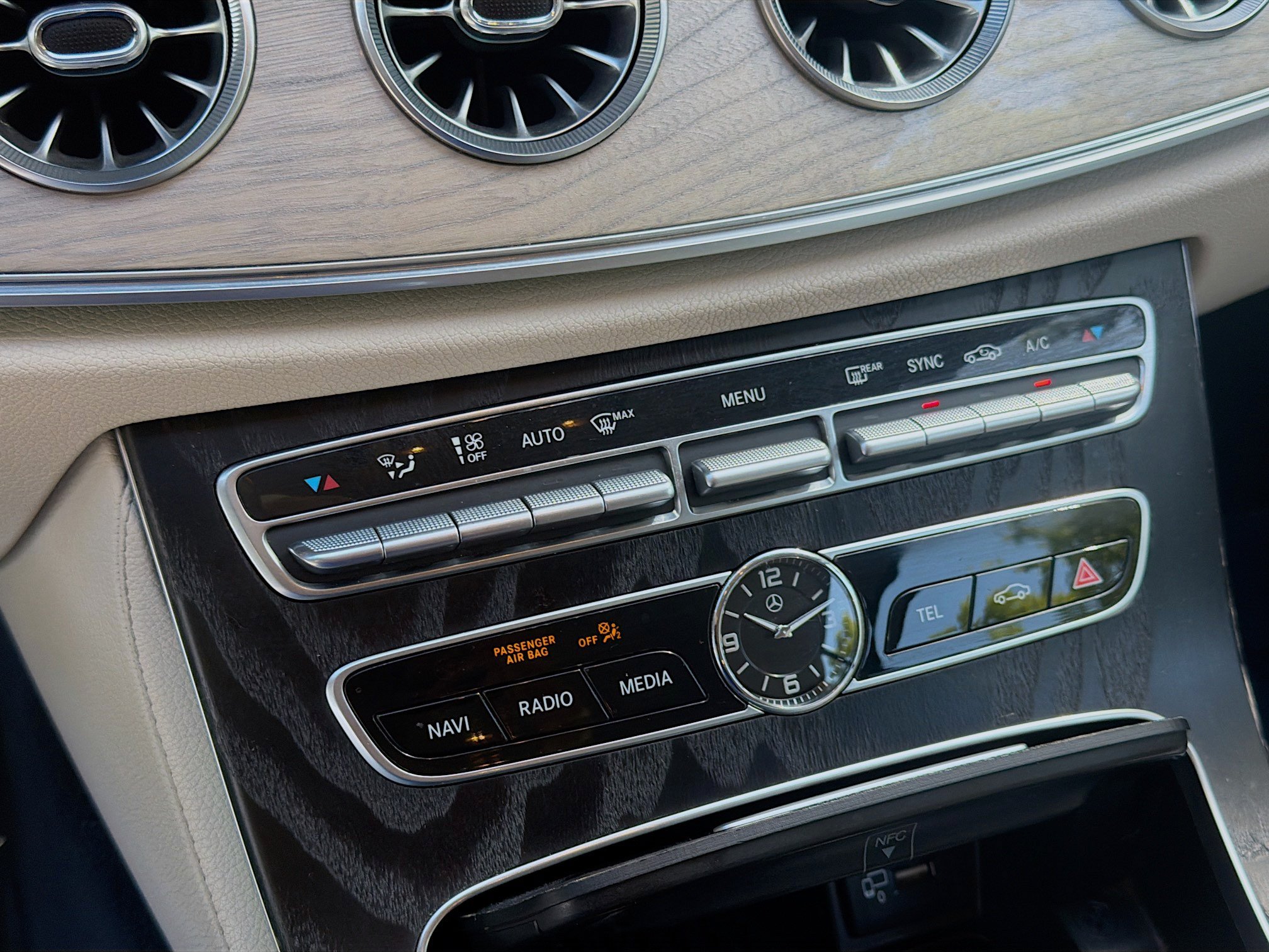 Used 2019 Mercedes-Benz E 450 Cabriolet image 15