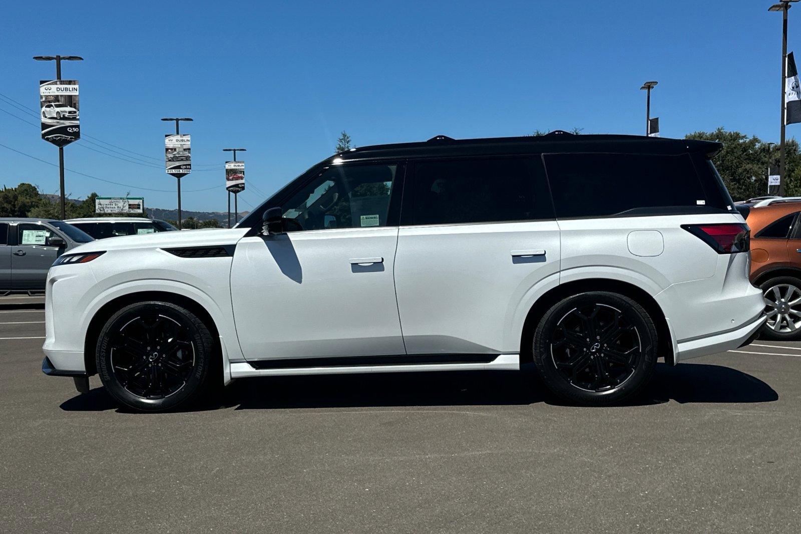 New 2027 INFINITI QX80 Sensory w/ Sport Exterior Package AWD/4WD image 7