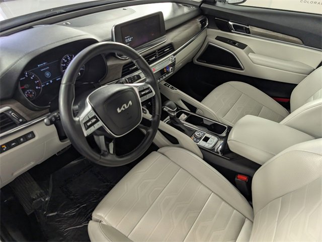 Used 2022 Kia Telluride SX w/ SX Prestige Package image 10