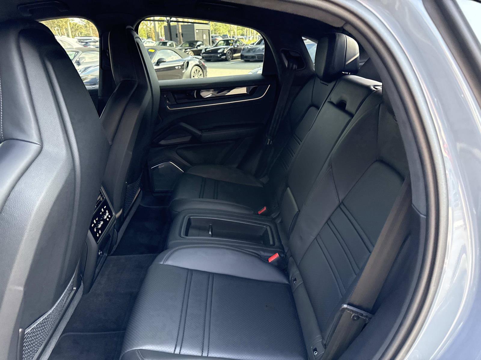 Used 2025 Porsche Cayenne Turbo GT image 16