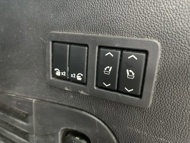 Used 2016 Chevrolet Tahoe LTZ image 19