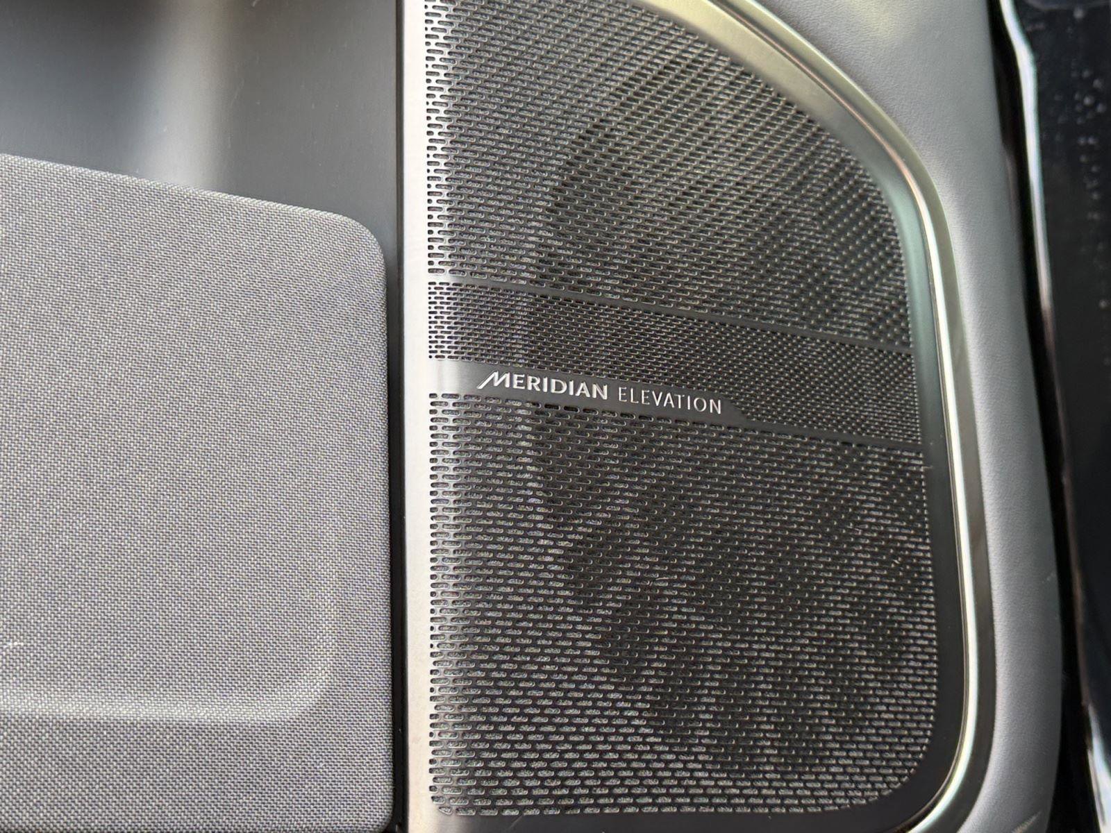 Used 2022 Rivian R1T Adventure image 50