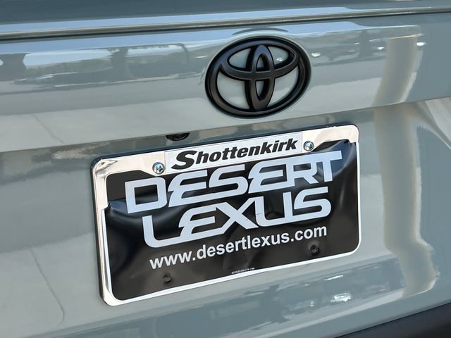 Used 2022 Toyota RAV4 XLE w/ Convenience Package AWD/4WD image 19