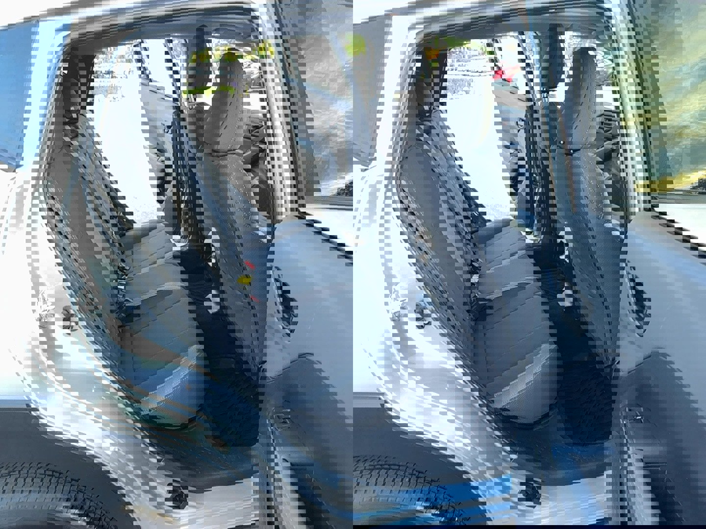 Certified 2025 Subaru Crosstrek 2.0i Premium image 18