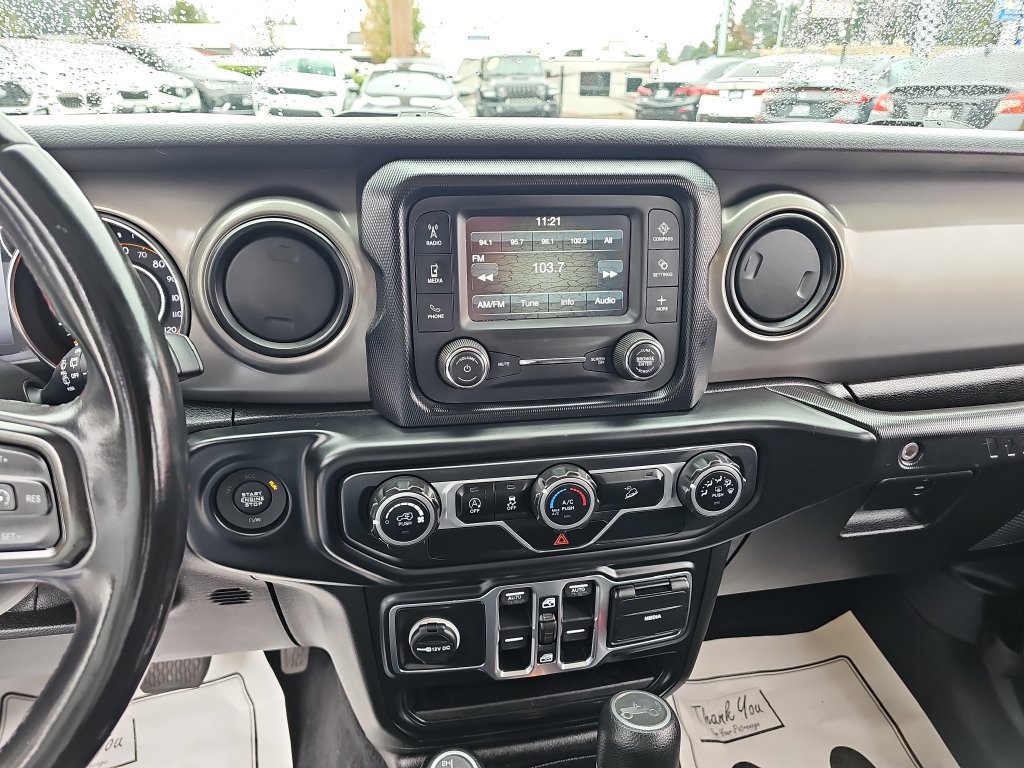 Used 2019 Jeep Wrangler Unlimited Sport S AWD/4WD image 30