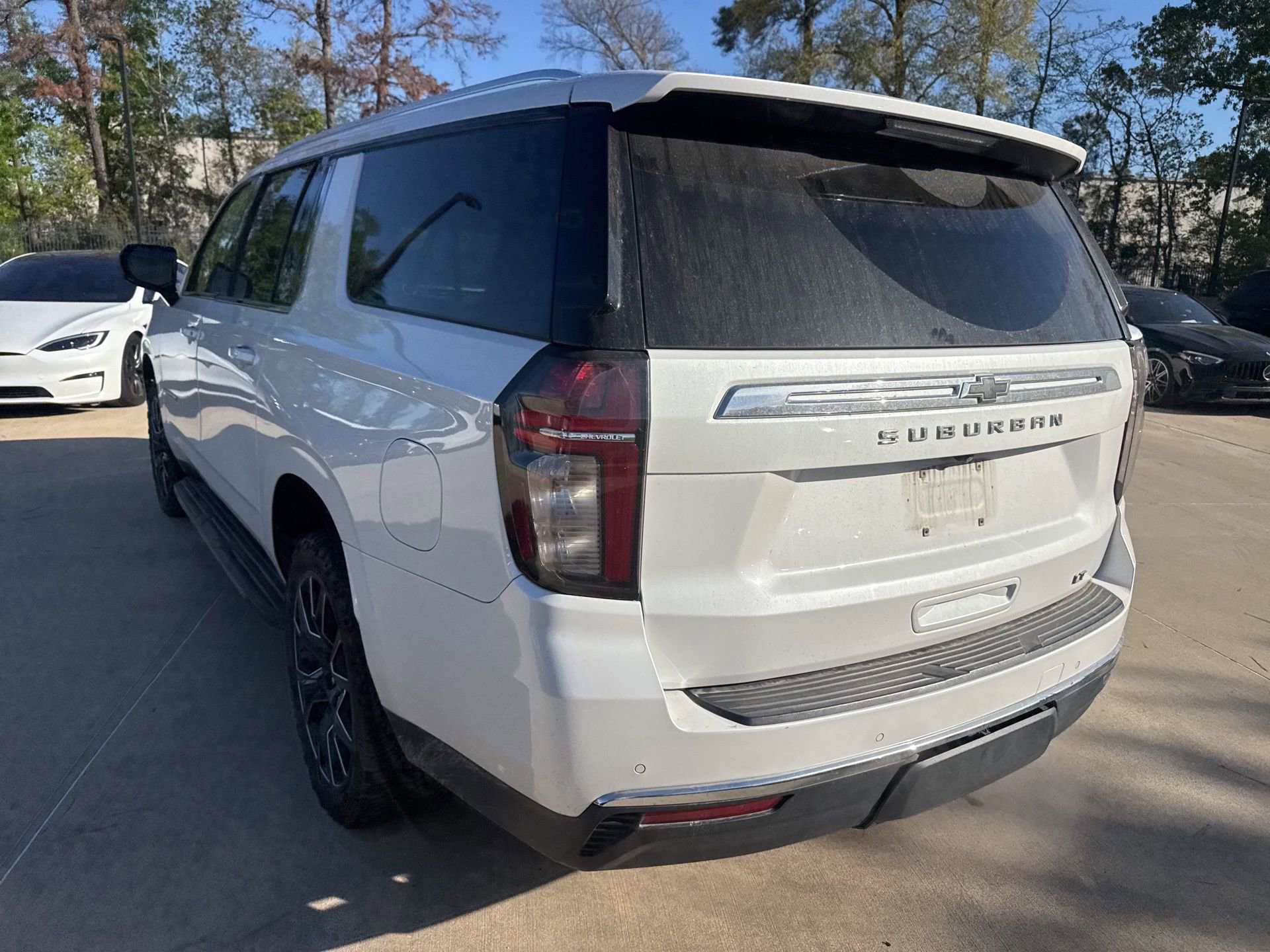 Used 2021 Chevrolet Suburban LT w/ Rear Media and Nav Package image 6