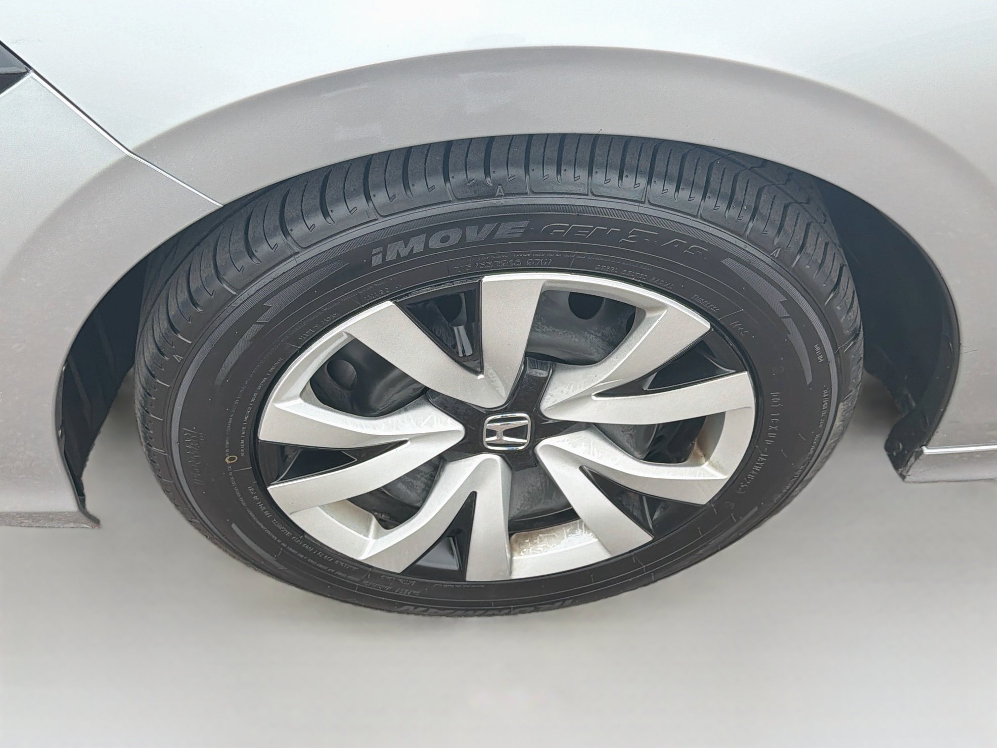 Used 2025 Honda Civic LX image 11