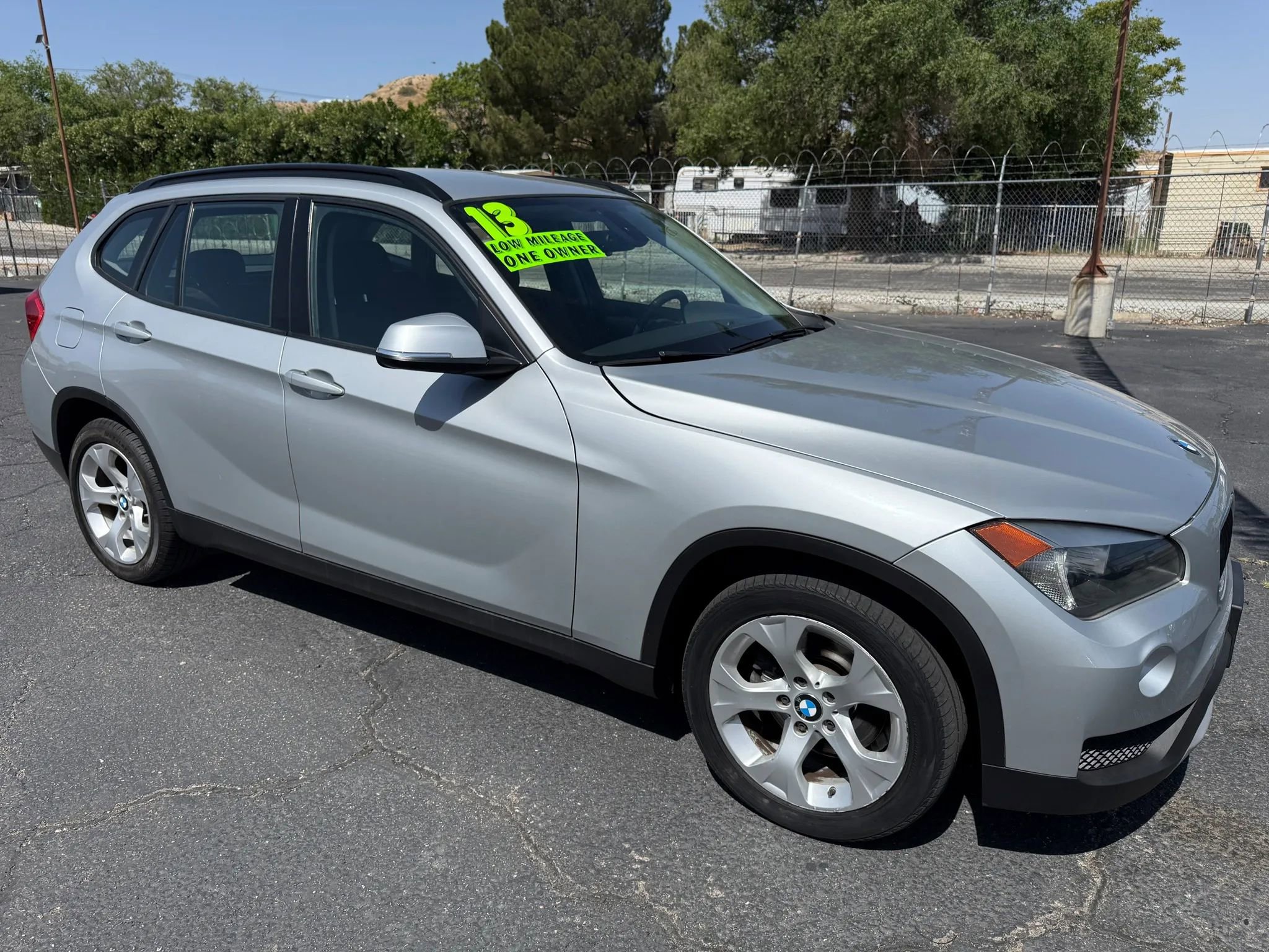 Used 2013 BMW X1 sDrive28i RWD image 1