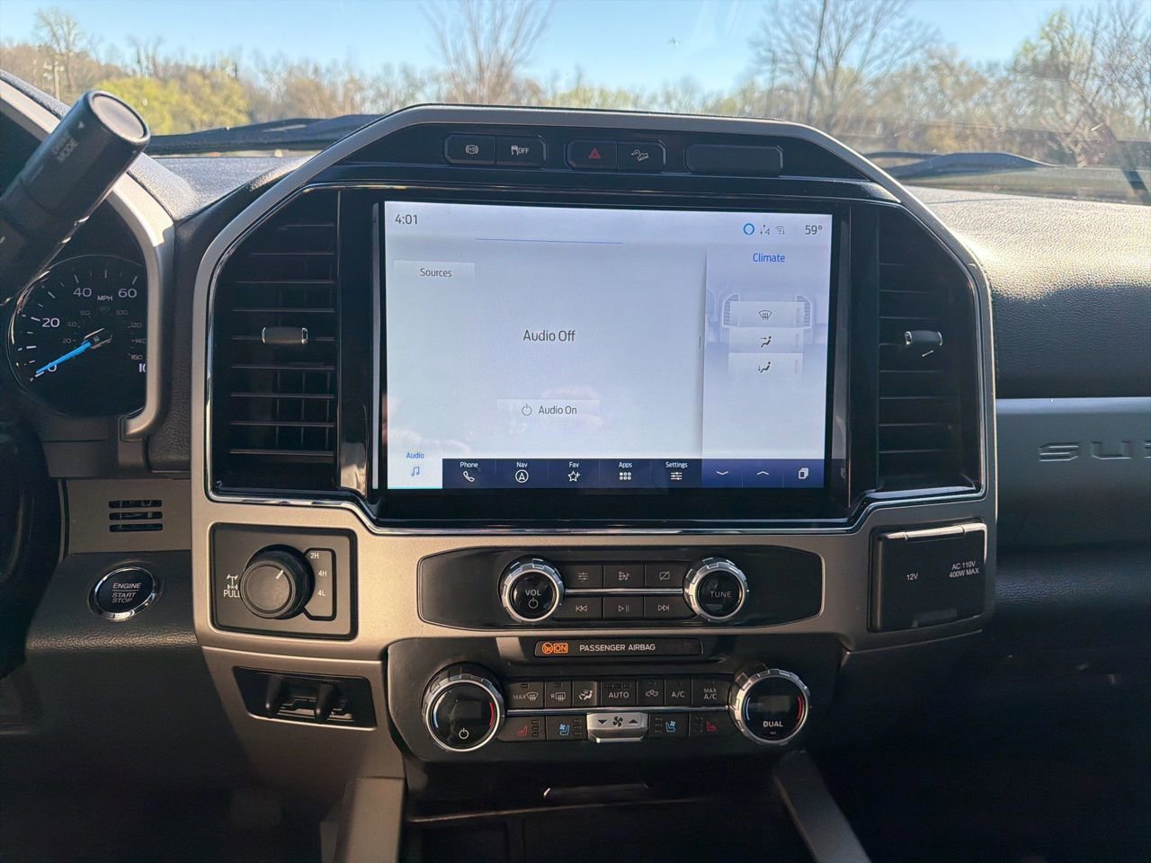 Used 2022 Ford F250 Lariat w/ Lariat Ultimate Package image 10