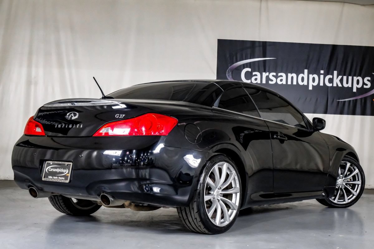 Used 2010 INFINITI G37 Convertible w/ Premium Pkg RWD image 8