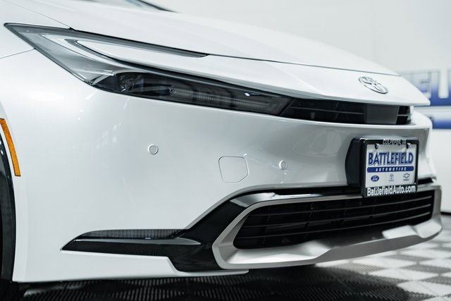 New 2026 Toyota Prius Plug-In Hybrid FWD image 15