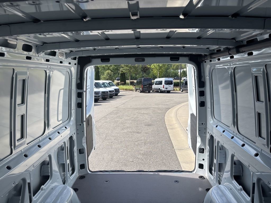 New 2026 Mercedes-Benz Sprinter 2500 image 17