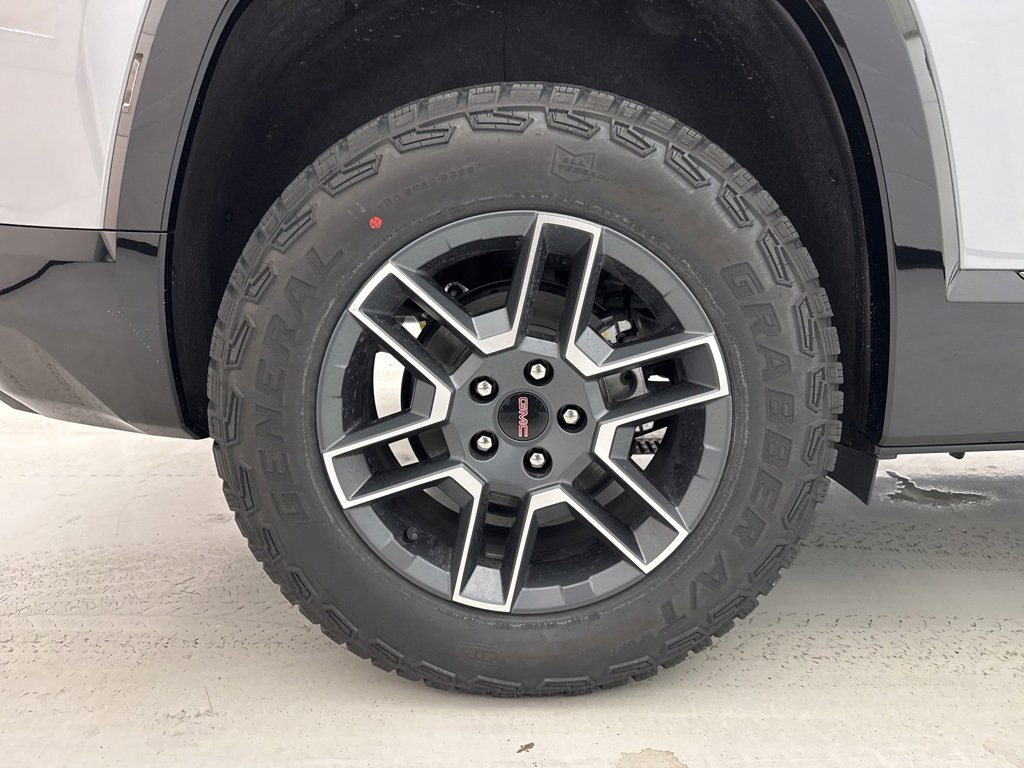 New 2026 GMC Terrain AT4 image 10
