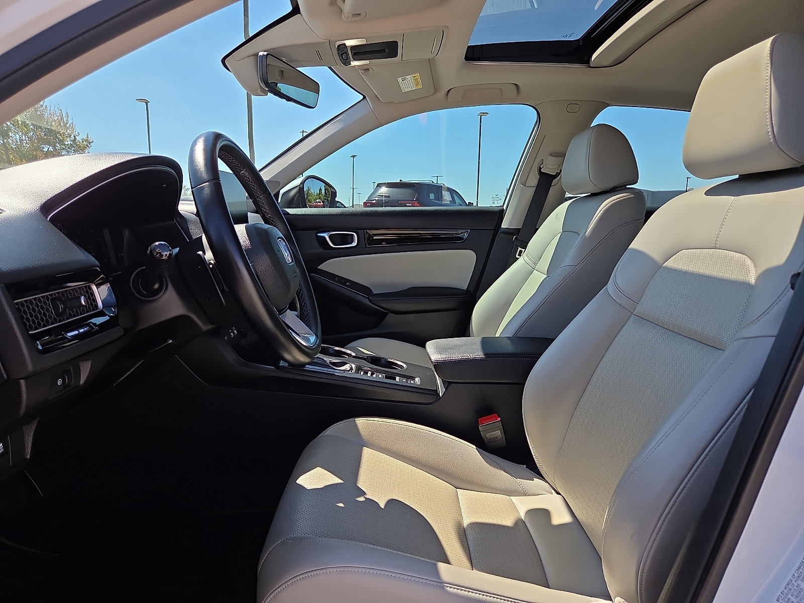 Used 2024 Honda Civic Touring image 15