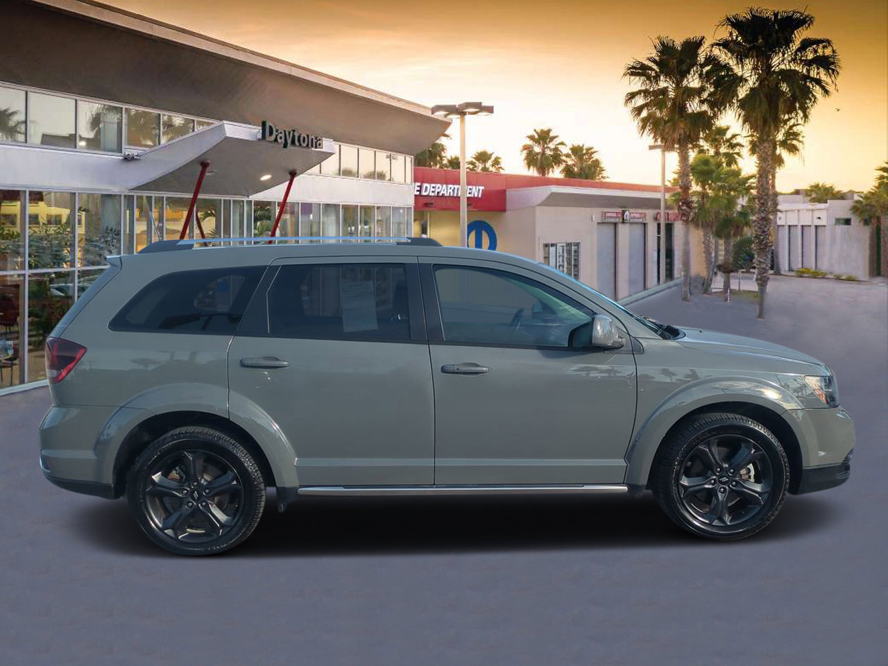 Used 2020 Dodge Journey Crossroad w/ Popular Equipment Group image 2