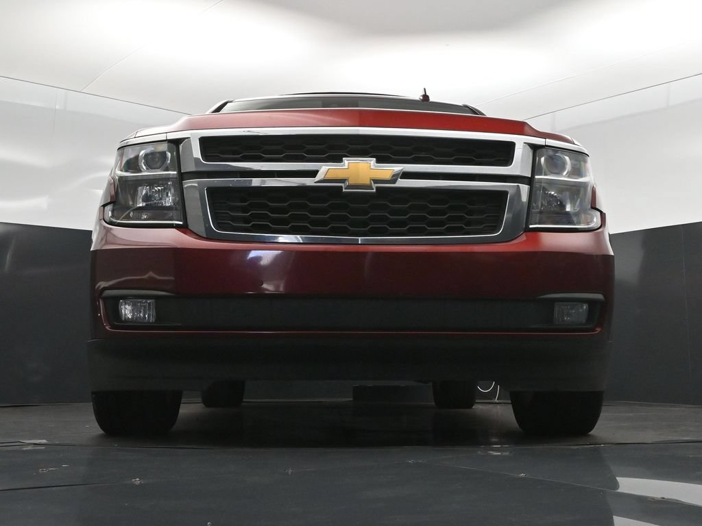 Used 2020 Chevrolet Suburban LT w/ Luxury Package RWD image 45