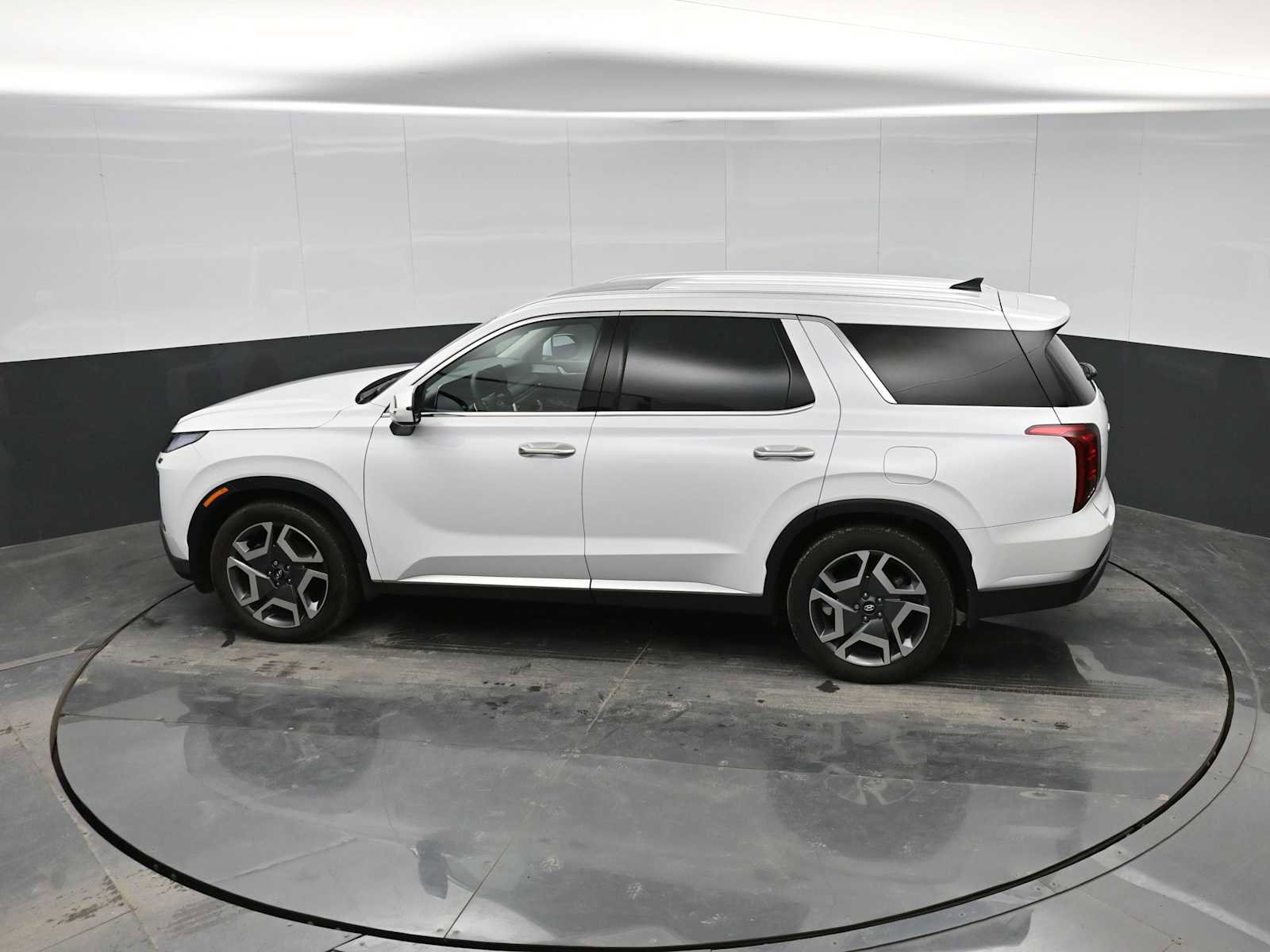 Used 2025 Hyundai Palisade SEL image 25
