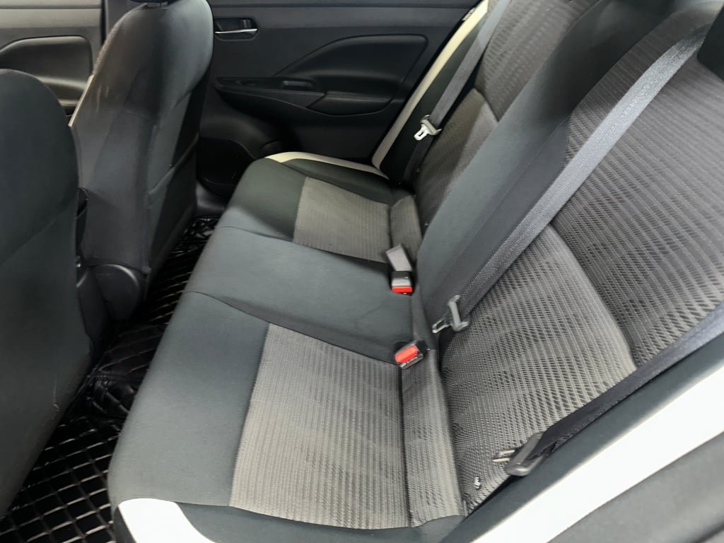 Used 2020 Nissan Versa SV FWD image 16