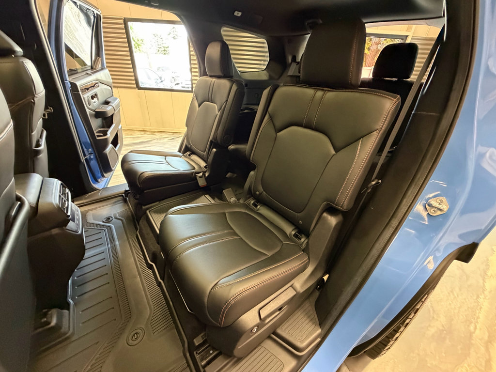 Used 2024 Honda Pilot TrailSport image 8