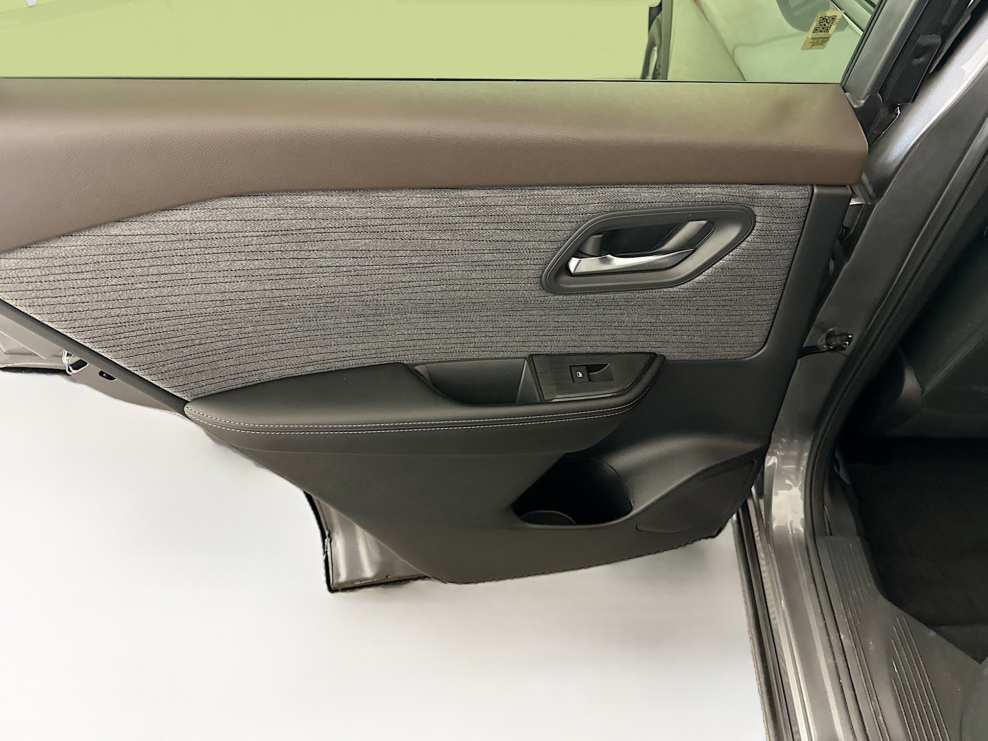 Used 2023 Nissan Rogue SV AWD/4WD image 26
