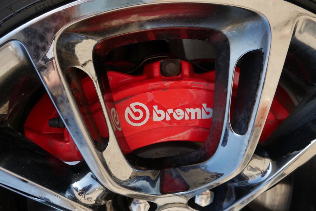 Used 2015 Jeep Grand Cherokee SRT w/ Luxury Group II image 5