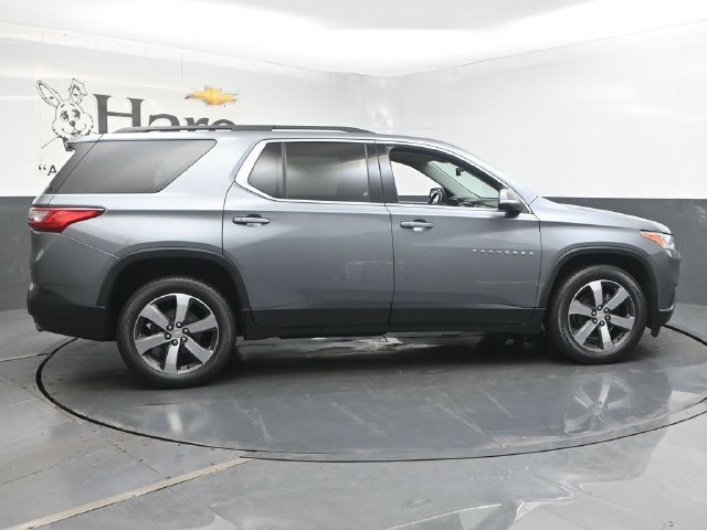 Used 2021 Chevrolet Traverse LT w/ LT Premium Package FWD image 43