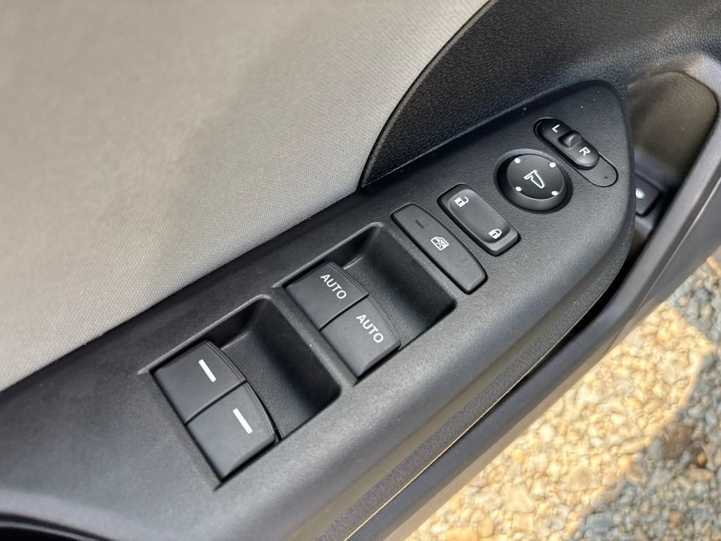 Used 2021 Honda Civic EX image 16