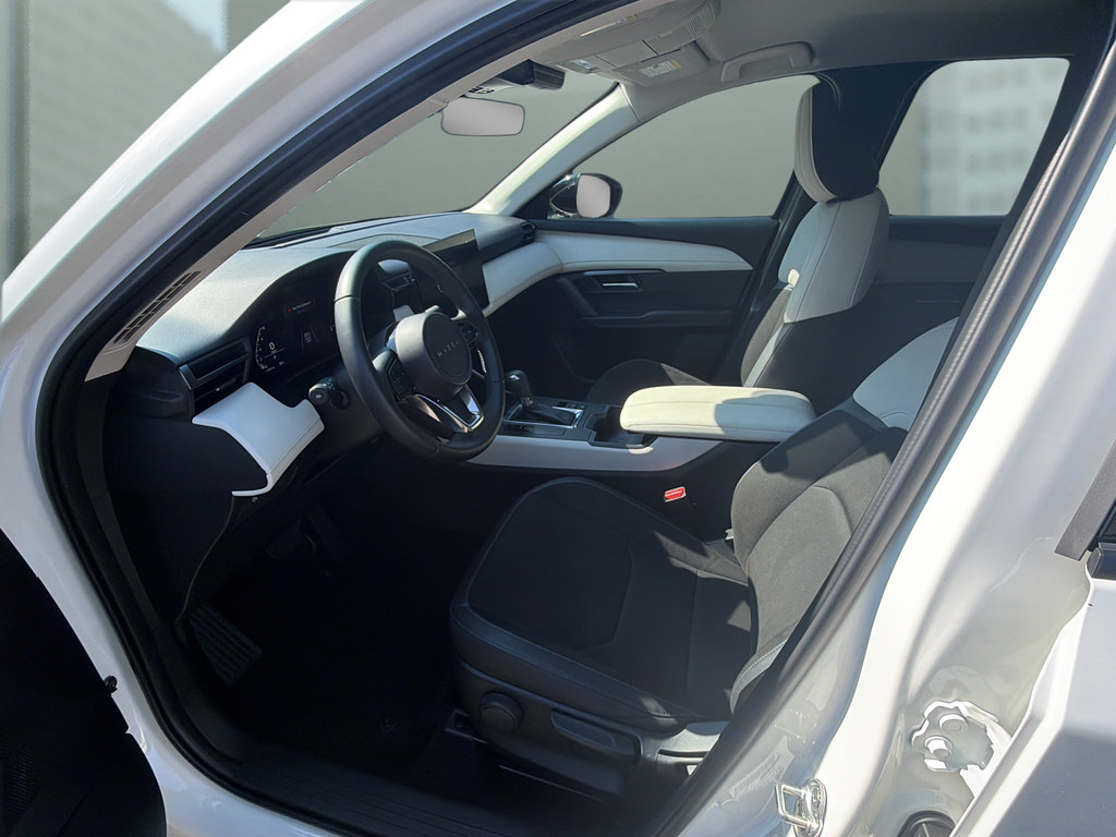 Certified 2026 MAZDA CX-5 Select AWD/4WD image 9
