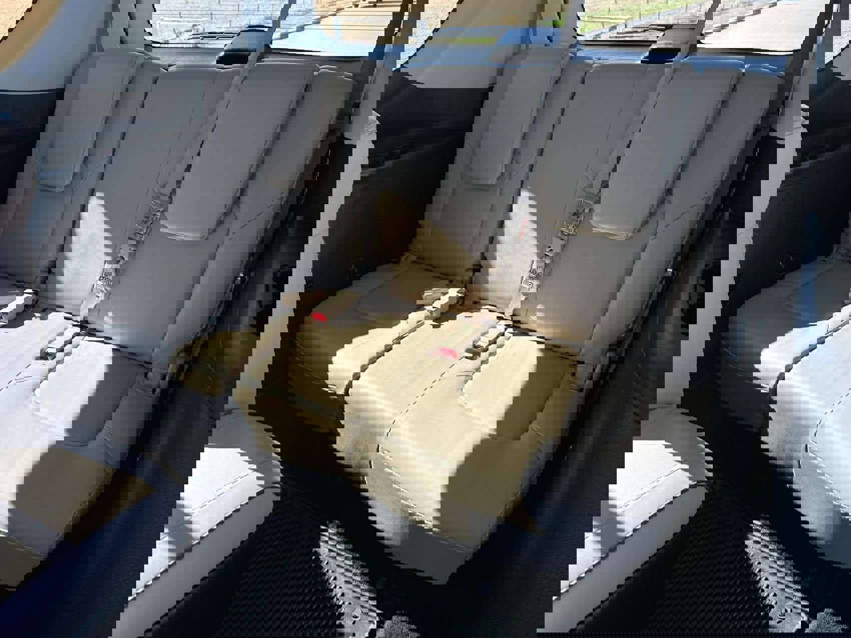 Used 2023 Nissan Armada Platinum w/ Captain's Chairs Package image 25