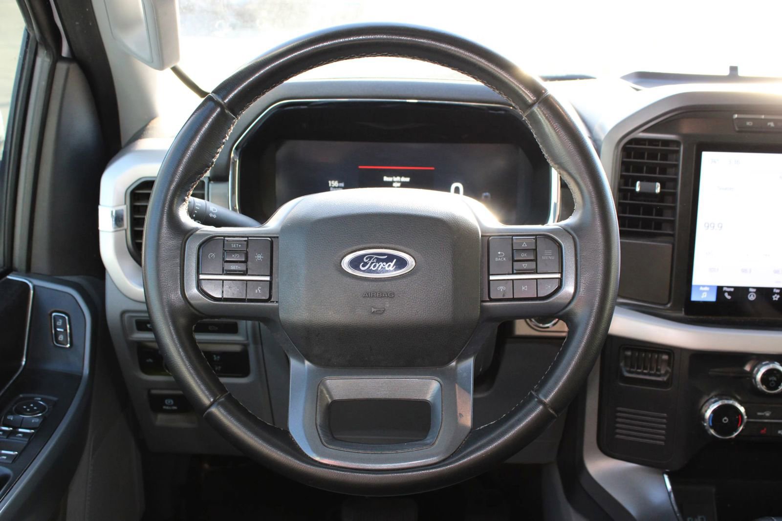 Used 2023 Ford F150 Lightning XLT image 29