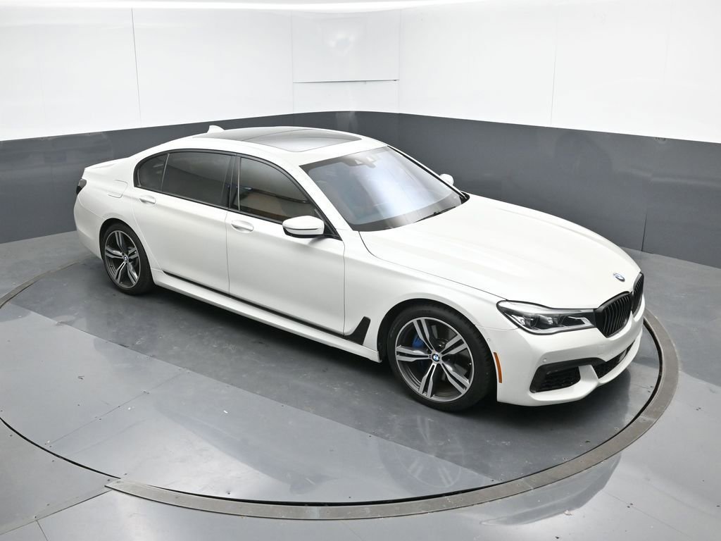 Used 2018 BMW 750i 750i 4D Sedan image 50