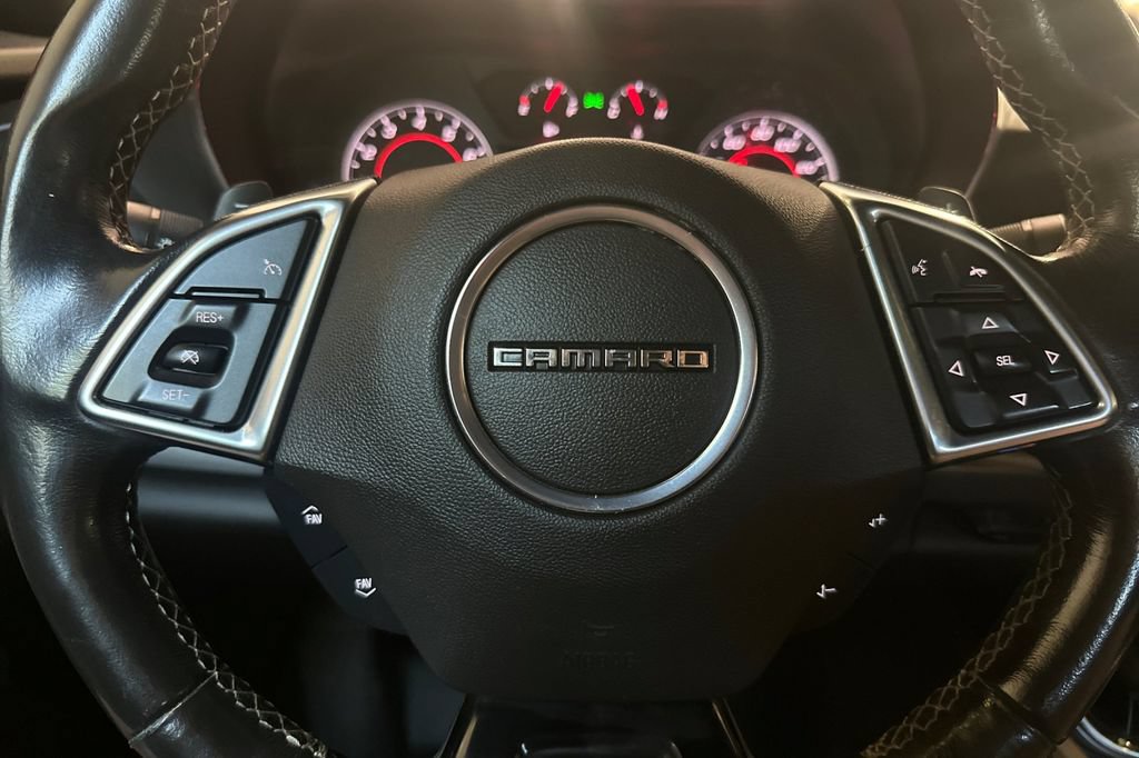 Used 2020 Chevrolet Camaro LT RWD image 22