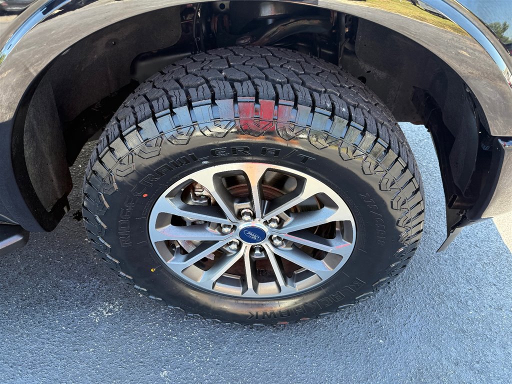 Used 2019 Ford F150 XLT w/ Equipment Group 302A Luxury image 8