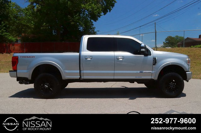 Used 2022 Ford F350 Platinum w/ Tremor Off-Road Package AWD/4WD image 4