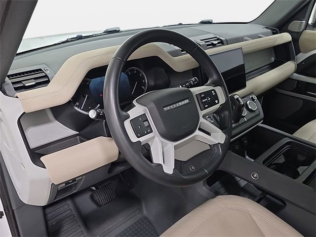 Used 2023 Land Rover Defender 130 SE AWD/4WD image 16
