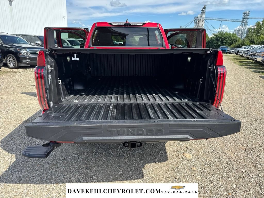 Used 2024 Toyota Tundra Platinum AWD/4WD image 33