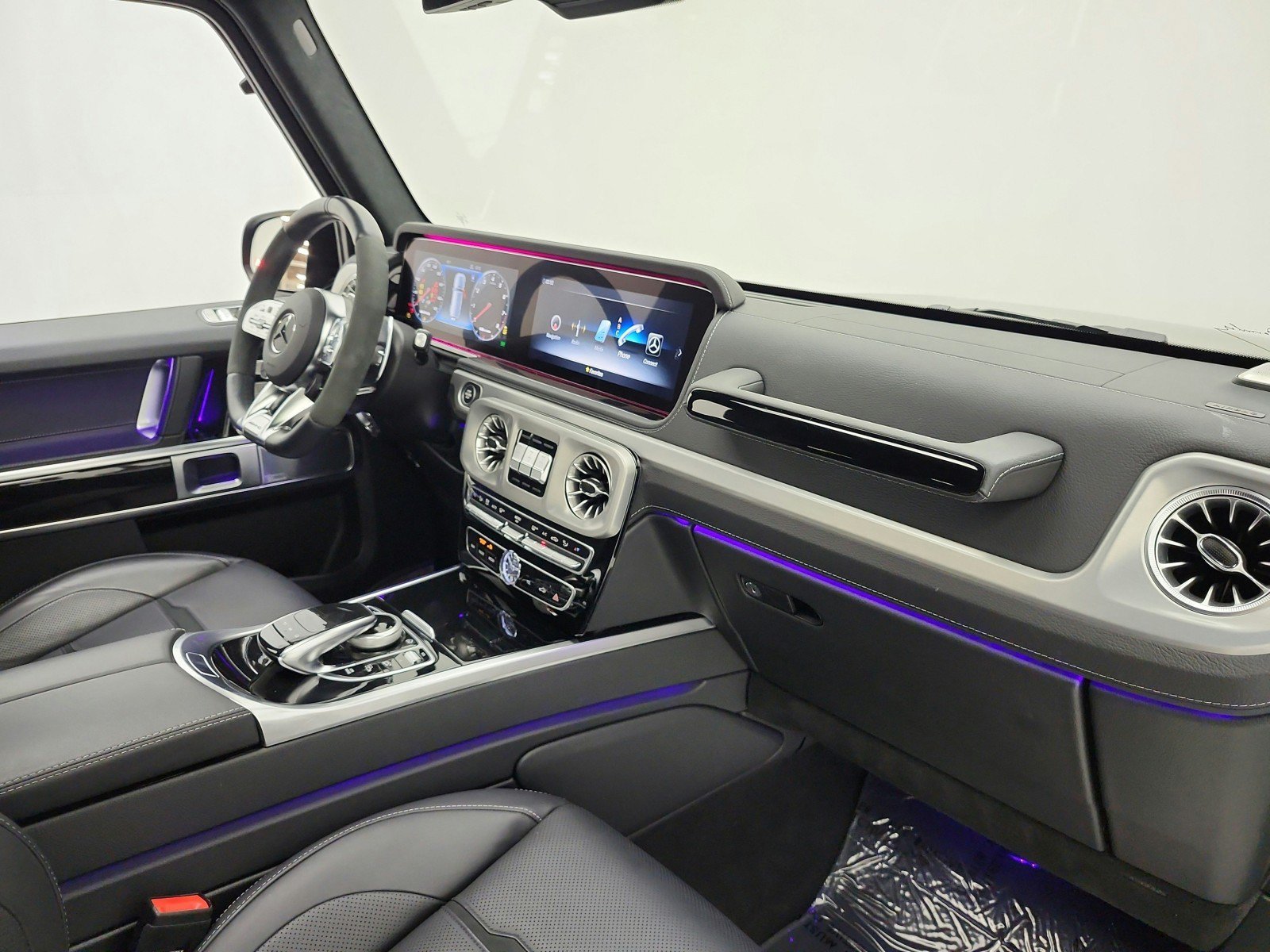 Certified 2024 Mercedes-Benz G 63 AMG 4MATIC image 22