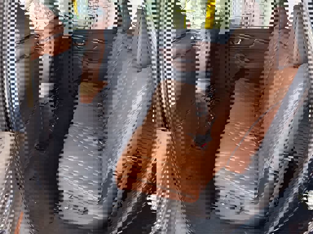 Used 2022 Acura MDX SH-AWD w/ Advance Package image 21