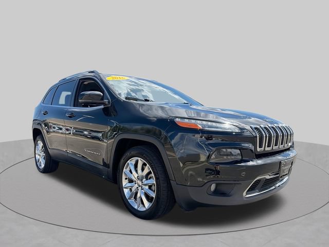 Used 2016 Jeep Cherokee Limited FWD image 2