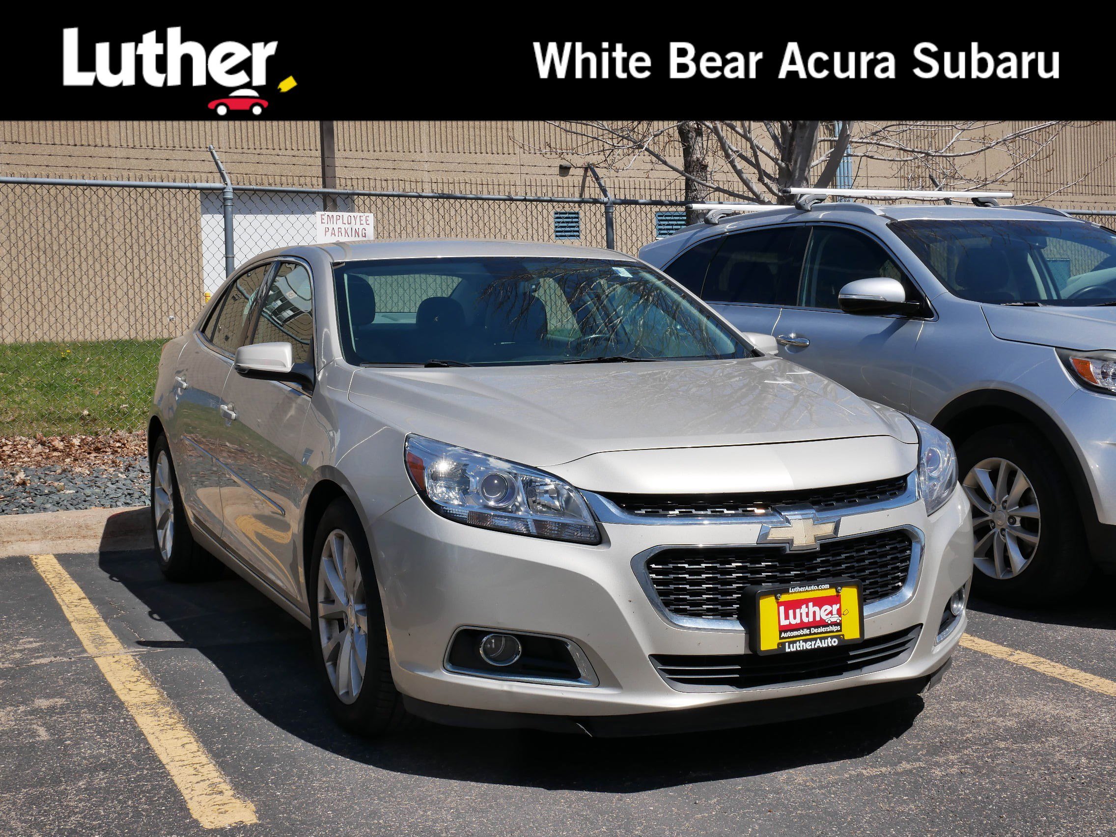 Used 2015 Chevrolet Malibu LT FWD image 1