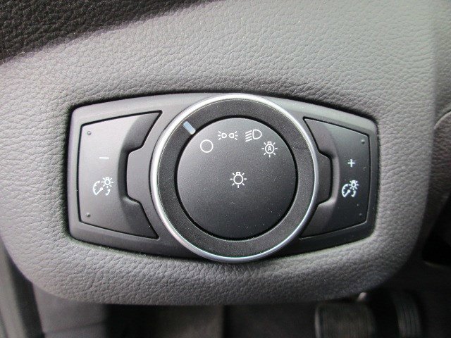 Used 2016 Ford C-MAX SE w/ Equipment Group 202A image 18