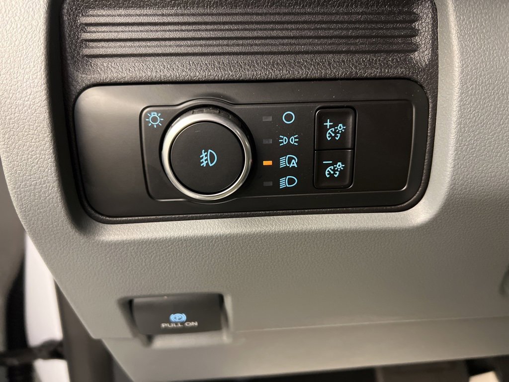 New 2026 Ford F550 4x4 Regular Cab Super Duty image 19