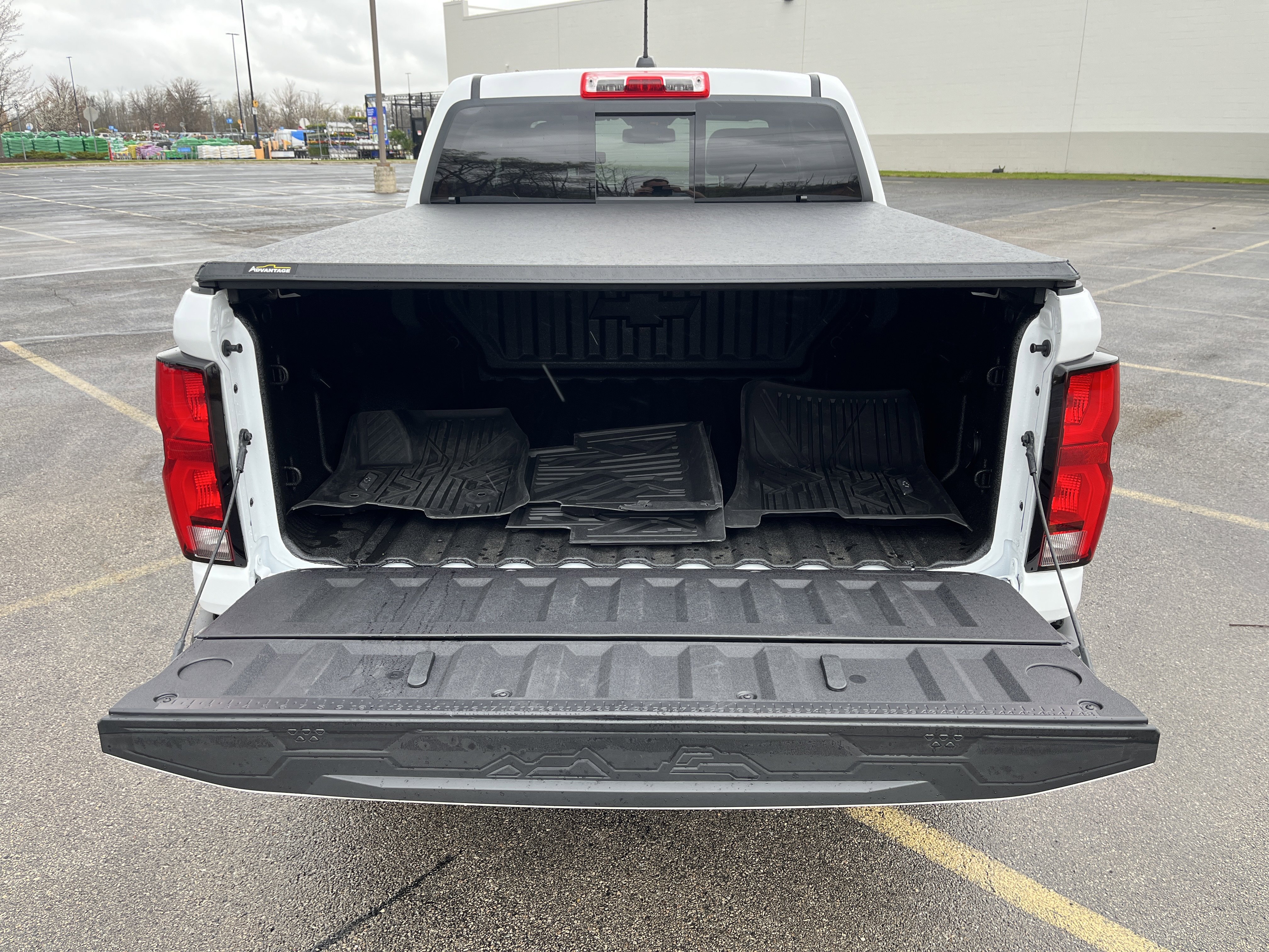 Used 2026 Chevrolet Colorado Z71 AWD/4WD image 10