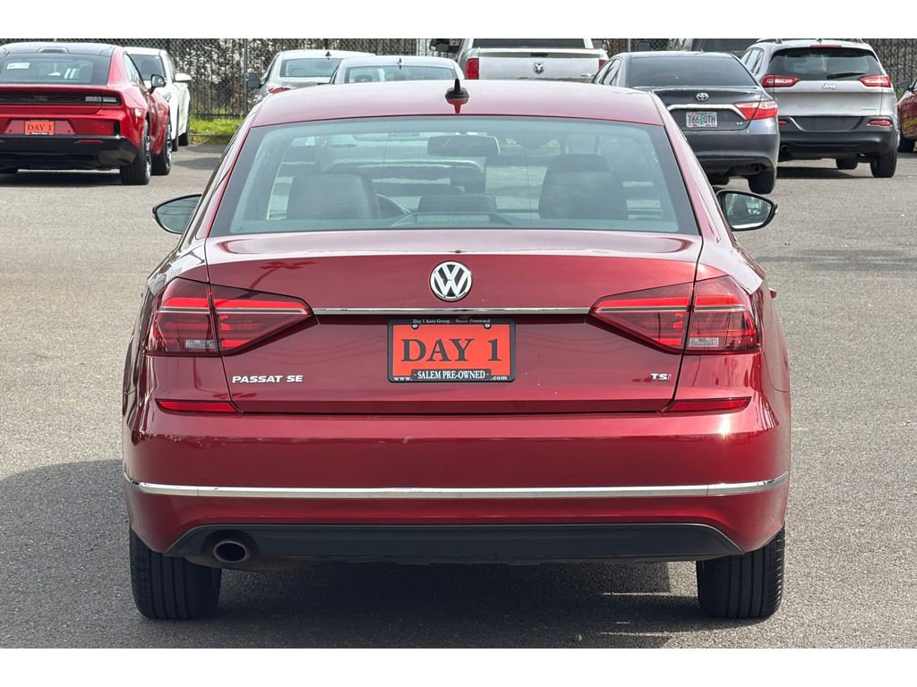 Used 2017 Volkswagen Passat 1.8T SE w/ SE Lighting Package image 6