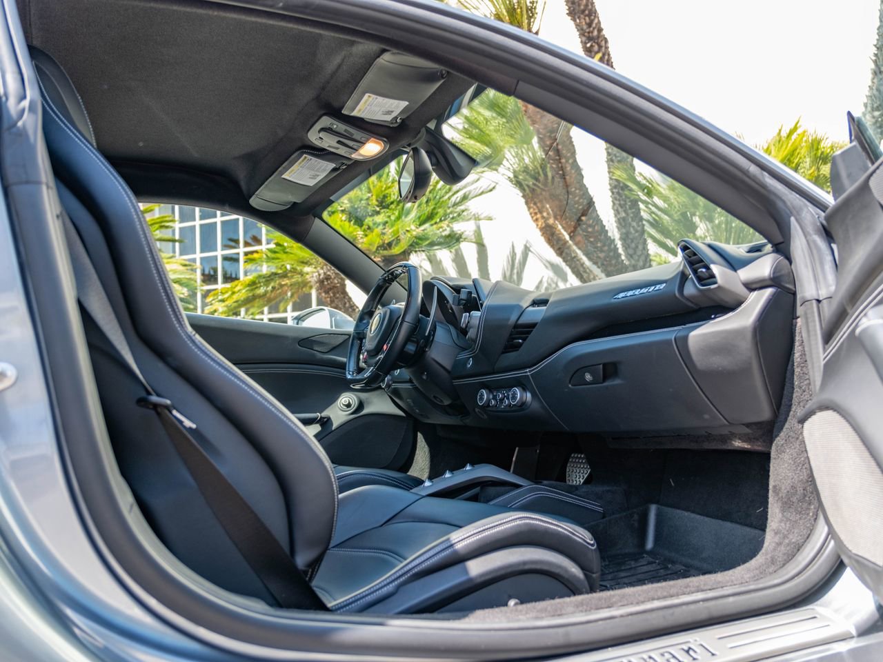 Used 2018 Ferrari 488 GTB image 27