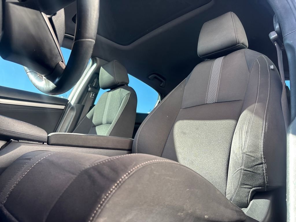 Used 2020 Honda Civic EX image 10