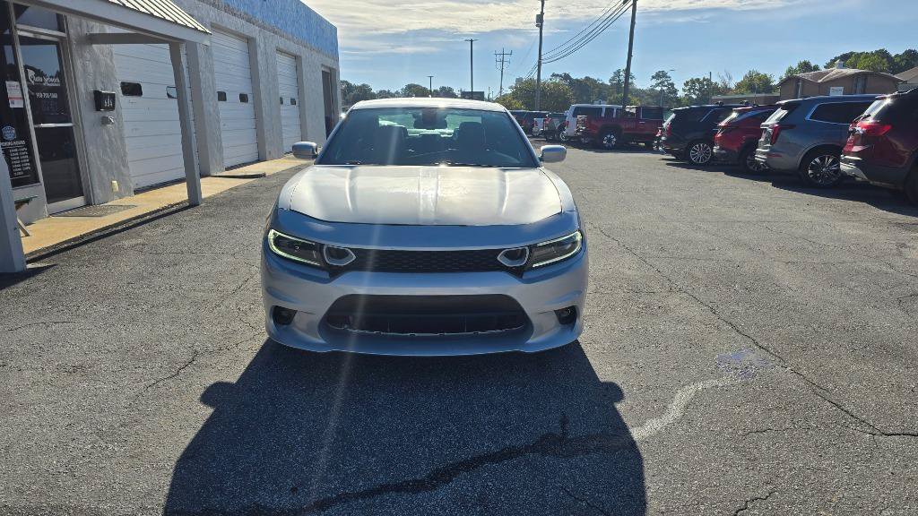 Used 2022 Dodge Charger SXT w/ Plus Group RWD image 6