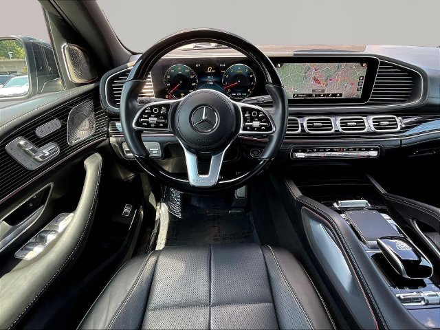Used 2022 Mercedes-Benz Maybach GLS 600 4MATIC image 10