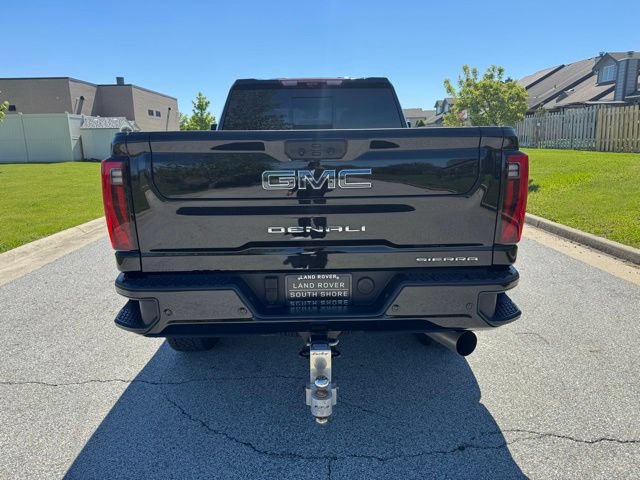 Used 2026 GMC Sierra 2500 Denali Ultimate AWD/4WD image 6